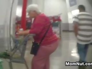 Velika babi ritka spied na pri na trgovina